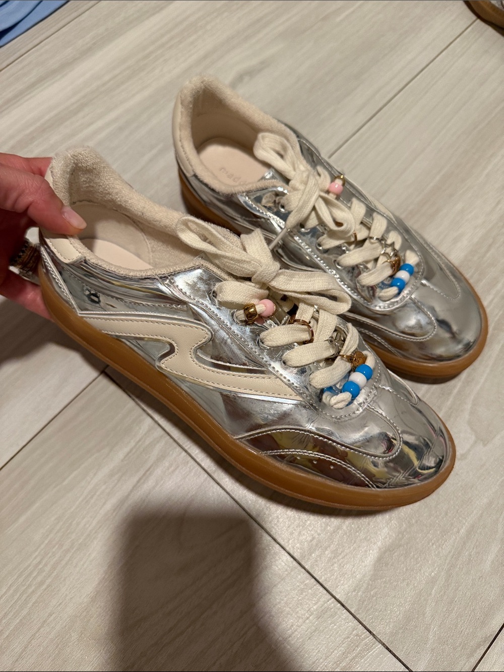 Madden Girl Women's Metallic Silver Low-Top Sneakers with Beads and Charms